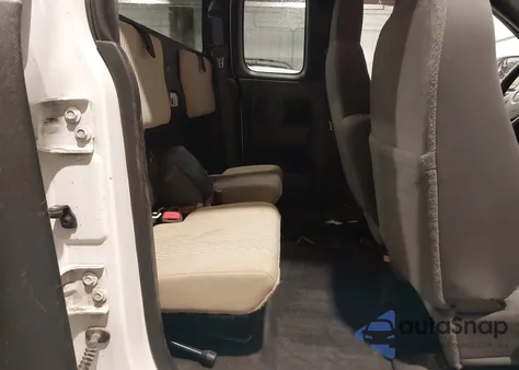 2009 GMC Canyon Work Truck z USA, uszkodzony, nr VIN 1GTDT199098105586